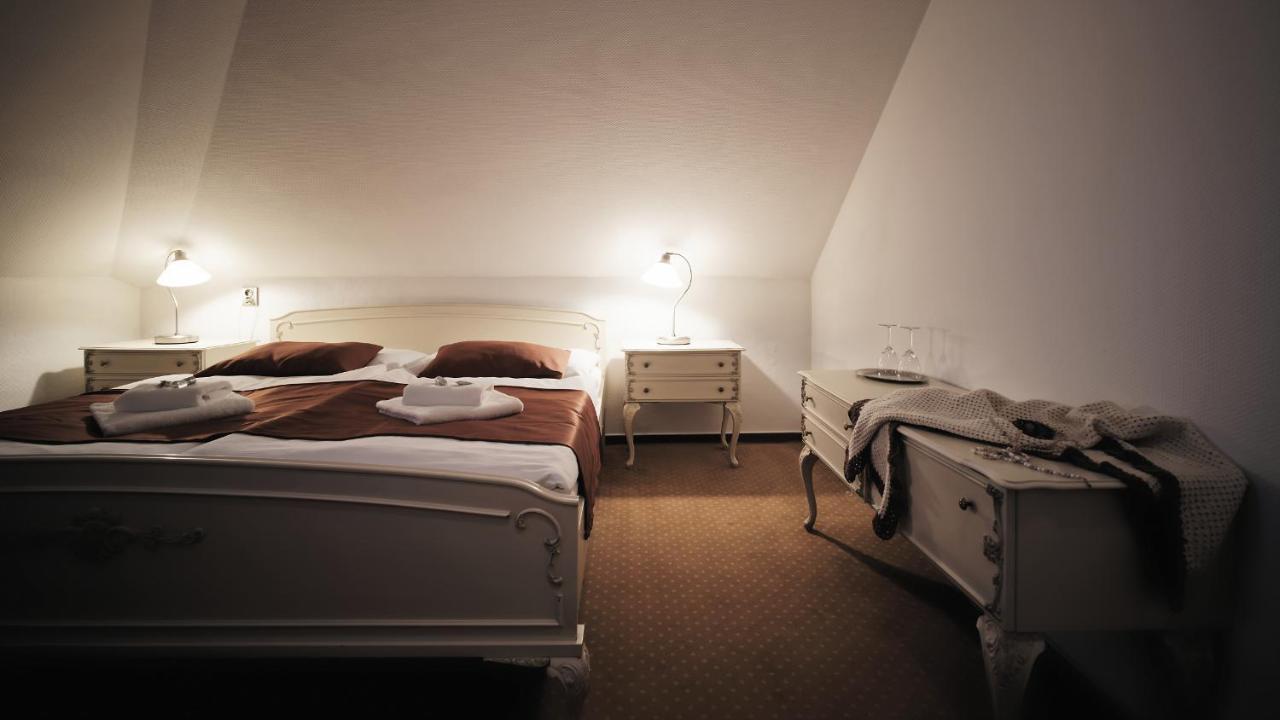 Hotel Napoleon Austerlitz Экстерьер фото